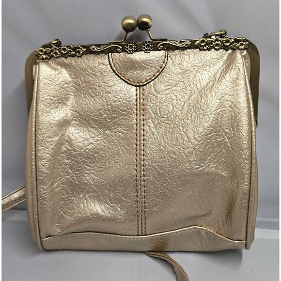Handbags - Vintage Gold Evening Bag With Ornate Clasp Chain Strap elegant chic glam dainty